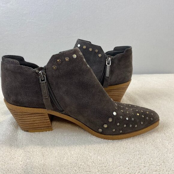 1. State Loka silver studded grey suede pointed toe Western booties Size 7.5(38) - Picture 1 of 7
